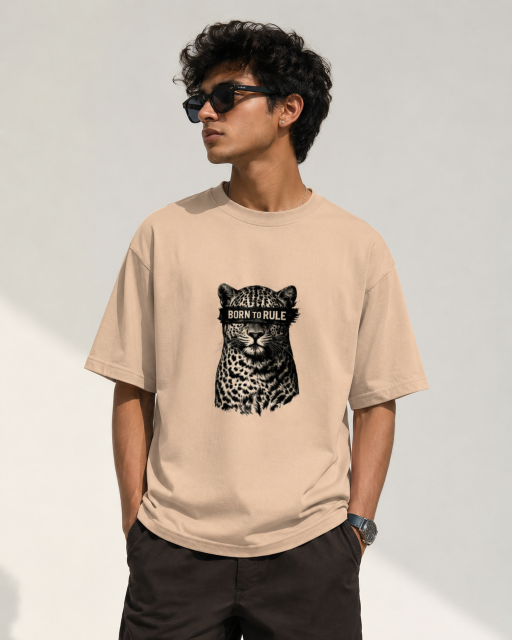 BORN TO RULE - Unisex Classic Crew T-Shirt